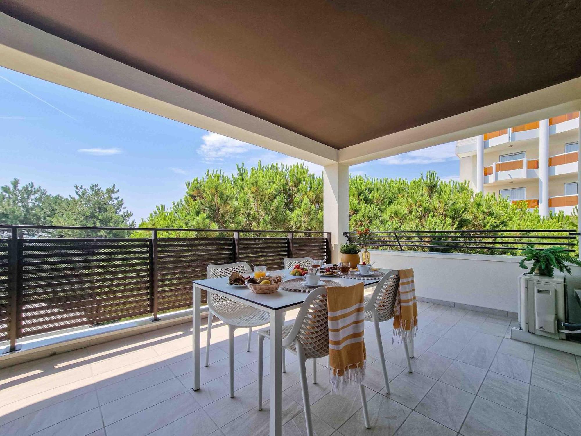 Ashanti Aparthotel Wellness&Spa Bibione Exterior foto